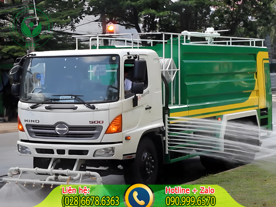 Cho thu&ecirc; xe tưới c&acirc;y nhanh ch&oacute;ng