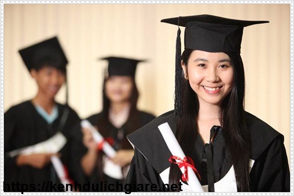 Học tiếng H&agrave;n c&oacute; nhiều cơ hội l&agrave;m việc khi tốt nghiệp