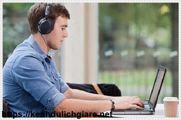 Học tiếng Hàn qua bài hát nên chú tâm vào các từ vựng và câu trong bài hát